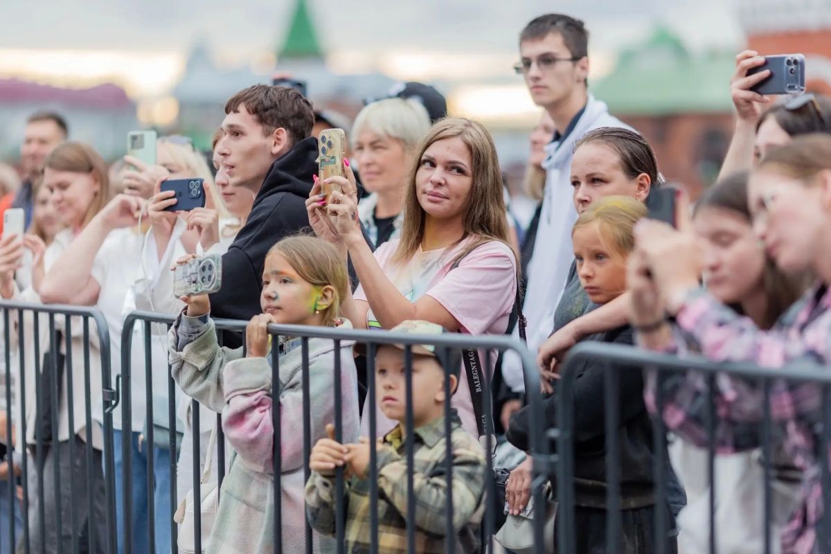День города – 2026 останется в нашей памяти как один из самых теплых и искренних праздников! Эти два дня пролетели как одно мгновение, но сколько всего мы успели: улыбки, объятия, музыка, смех детей и, конечно, наш... День города – 2026 останется в нашей памяти как один из самых теплых и искренних праздников! Эти два дня пролетели как одно мгновение, но сколько всего мы успели: улыбки, объятия, музыка, смех детей и, конечно, наш...