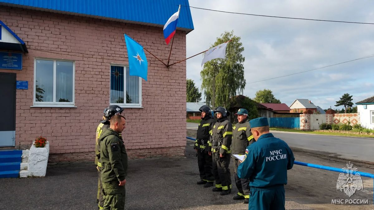 Государственный флаг: гордость и единство Государственный флаг: гордость и единство