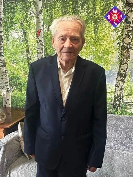 Геннадий Цапаев из Йошкар-Олы вчера, 21 августа, отпраздновал 100-летие Геннадий Цапаев из Йошкар-Олы вчера, 21 августа, отпраздновал 100-летие