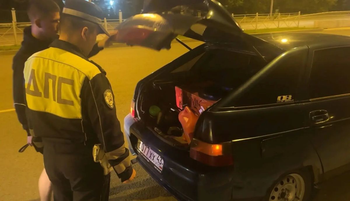 В Йошкар-Оле проходят рейды тишины в ночное время В Йошкар-Оле проходят рейды тишины в ночное время