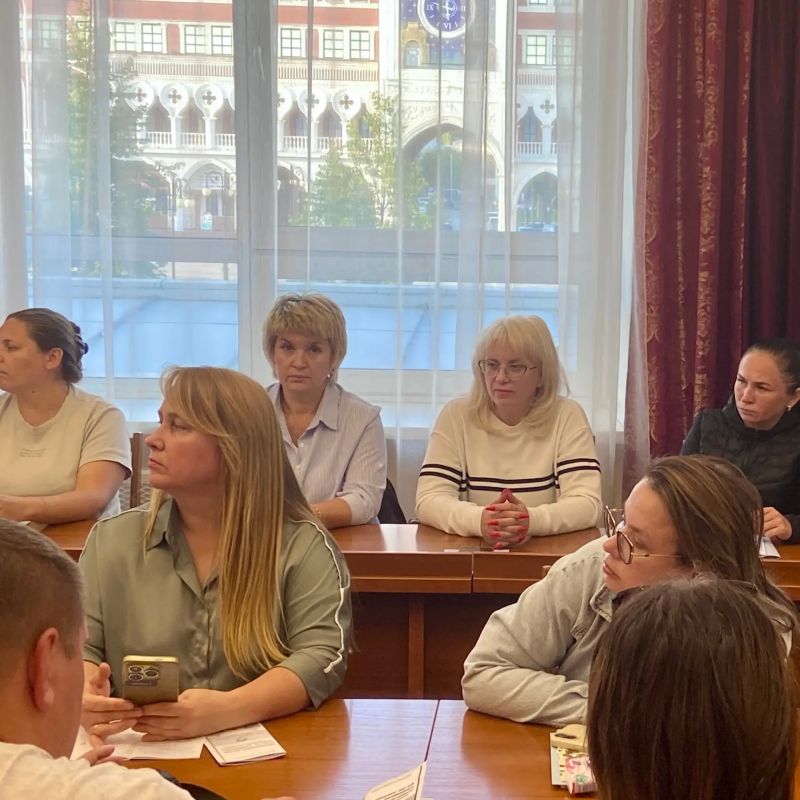 В Йошкар-Оле обсудили правовые основы правонарушений в подростковой среде В Йошкар-Оле обсудили правовые основы правонарушений в подростковой среде