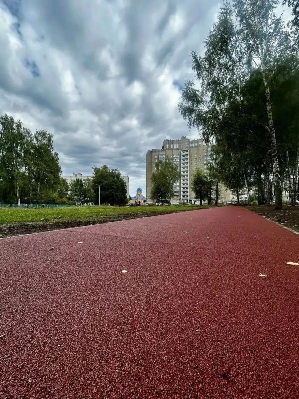 В Йошкар-Оле, по предварительным данным, 1 сентября за парты школ сядут более 34 200 учащихся В Йошкар-Оле, по предварительным данным, 1 сентября за парты школ сядут более 34 200 учащихся