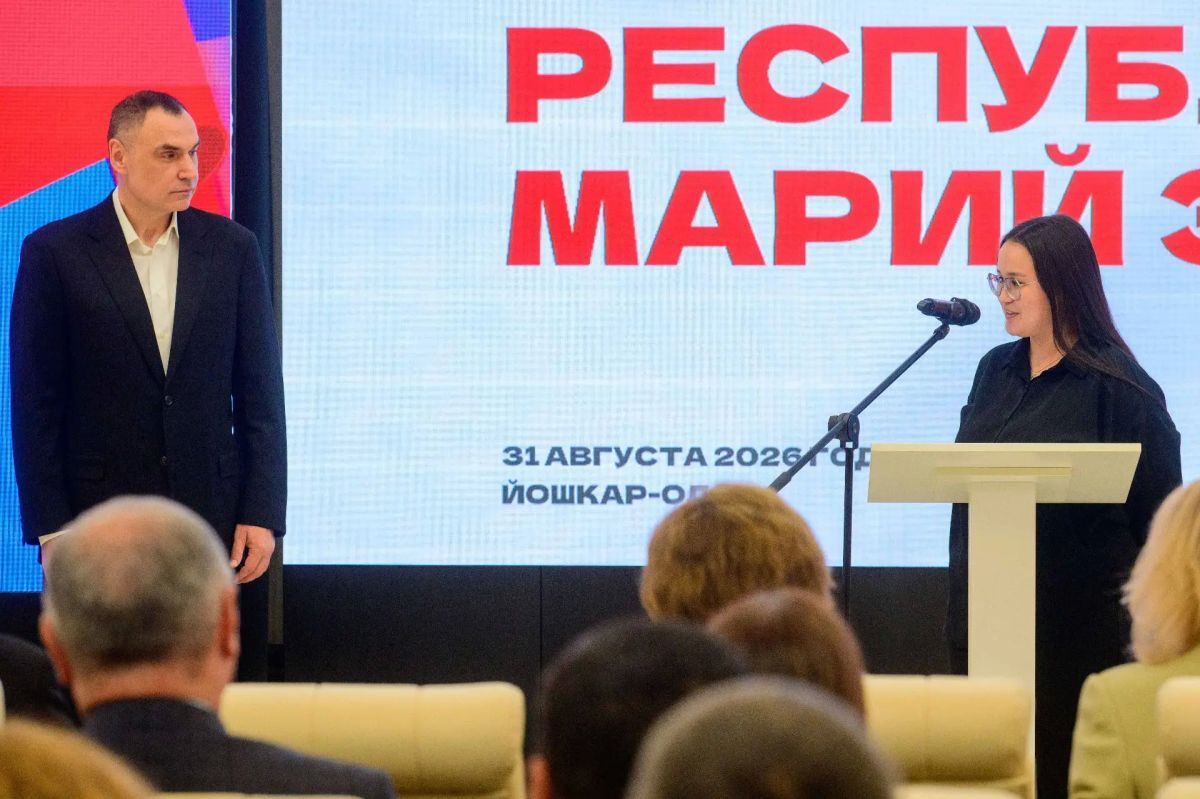 Юрий Зайцев: Сегодня ещё 20 специалистов приступают к работе в наших сельских домах культуры, детских школах искусств Юрий Зайцев: Сегодня ещё 20 специалистов приступают к работе в наших сельских домах культуры, детских школах искусств
