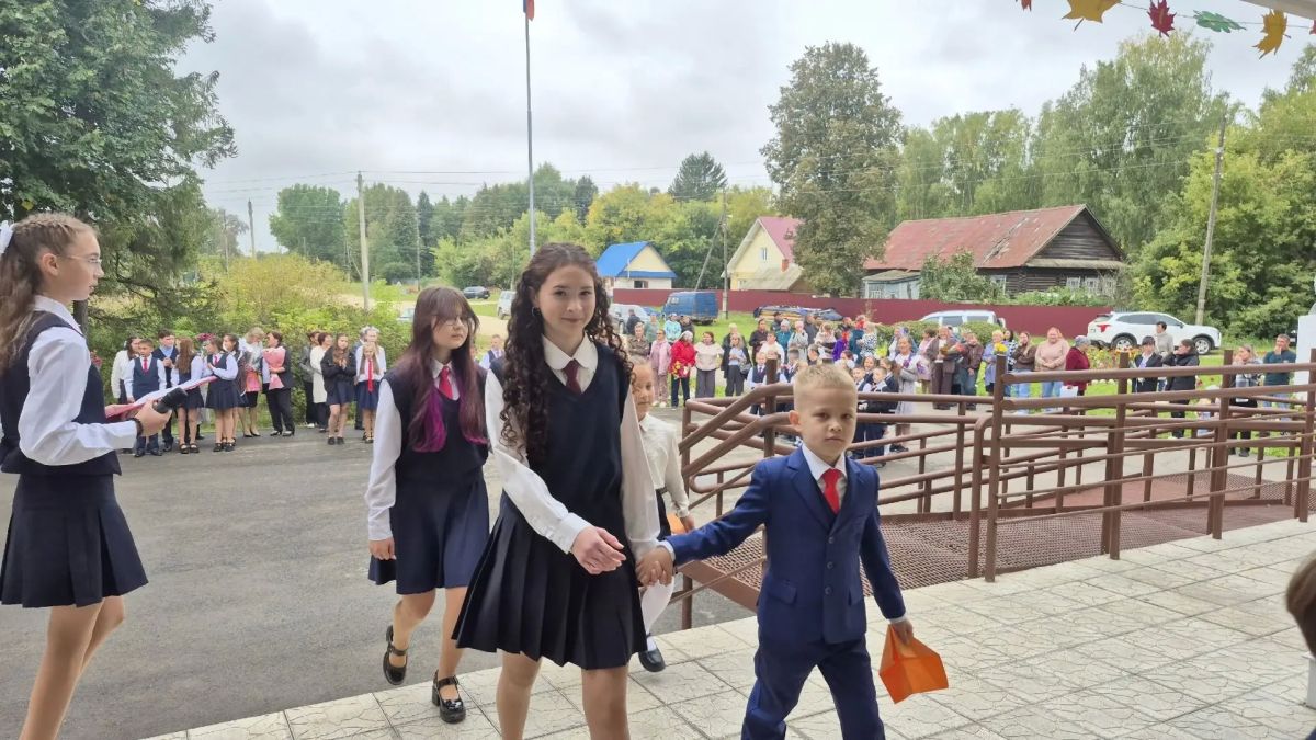 Первое сентября объединило все учебные заведения Сернурского муниципального округа! Первое сентября объединило все учебные заведения Сернурского муниципального округа!