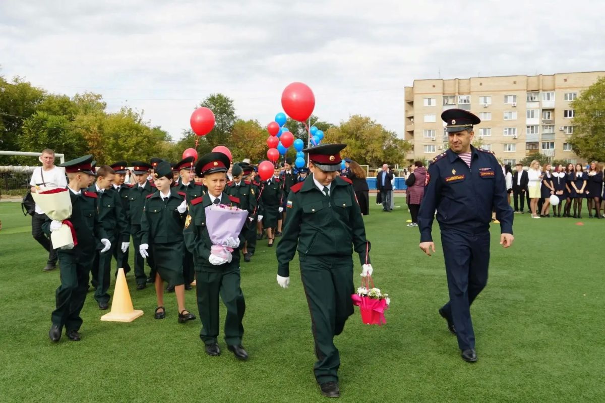 В Приволжье росгвардейцы приняли участие в мероприятиях, посвященных Дню знаний В Приволжье росгвардейцы приняли участие в мероприятиях, посвященных Дню знаний