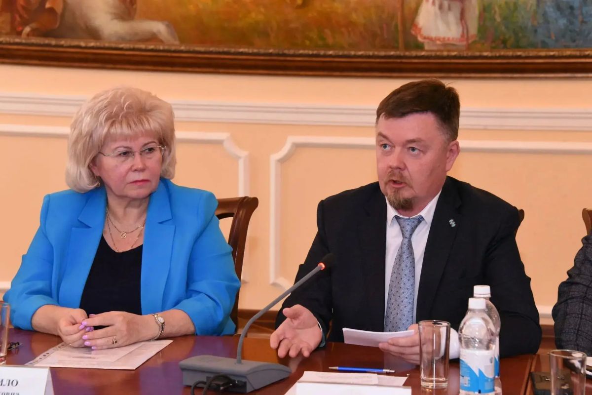 Председатель и члены Общественного совета при МВД по Республике Марий Эл приняли участие в совместном заседании Президиума Государственного Собрания Республики Марий Эл с Советом Общественной палаты республики Председатель и члены Общественного совета при МВД по Республике Марий Эл приняли участие в совместном заседании Президиума Государственного Собрания Республики Марий Эл с Советом Общественной палаты республики