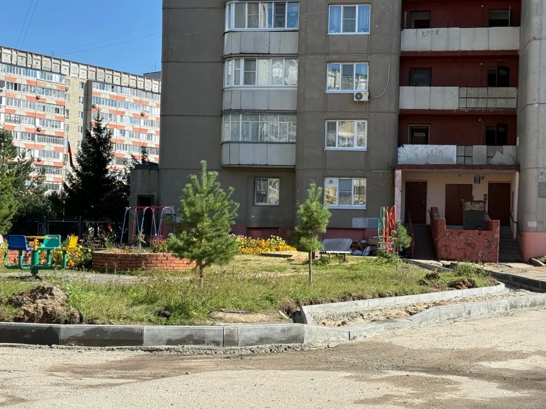 Антон Трудинов: Расскажу, как решается задача по благоустройству в районе строящегося корпуса гимназии «Синяя птица» Антон Трудинов: Расскажу, как решается задача по благоустройству в районе строящегося корпуса гимназии «Синяя птица»