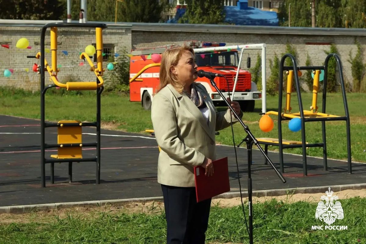 В Волжском центре для детей-сирот состоялось торжественное открытие многофункциональной спортивной площадки В Волжском центре для детей-сирот состоялось торжественное открытие многофункциональной спортивной площадки