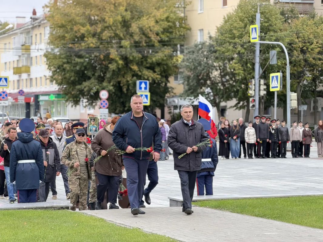 «Броня крепка, и танки наши быстры»: Йошкар-Ола отметила День танкиста «Броня крепка, и танки наши быстры»: Йошкар-Ола отметила День танкиста