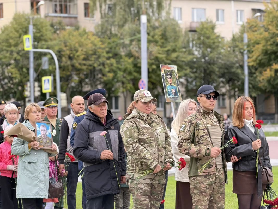 «Броня крепка, и танки наши быстры»: Йошкар-Ола отметила День танкиста «Броня крепка, и танки наши быстры»: Йошкар-Ола отметила День танкиста