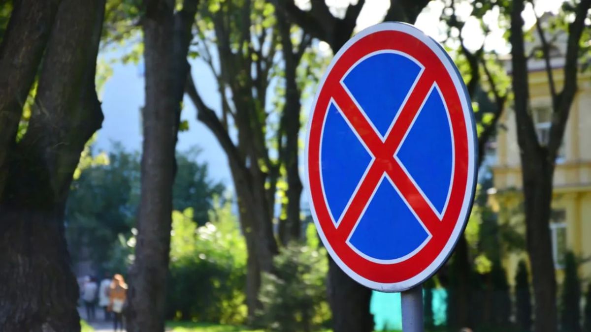 В Йошкар-Оле временно закроют стоянку на Ленинском проспекте