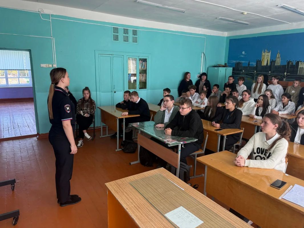 В Волжском муниципальном округе сразу 200 школьников приняли участие в Едином дне безопасности дорожного движения В Волжском муниципальном округе сразу 200 школьников приняли участие в Едином дне безопасности дорожного движения