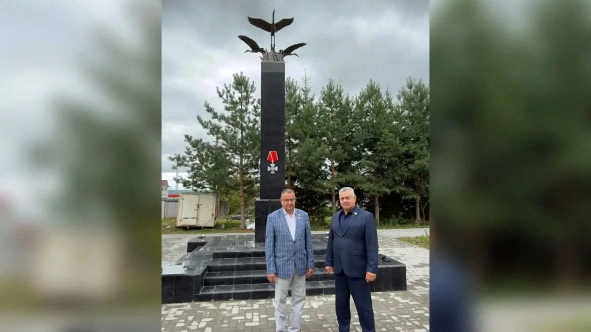Депутаты Государственного Собрания держат на контроле исполнение наказов избирателей Депутаты Государственного Собрания держат на контроле исполнение наказов избирателей