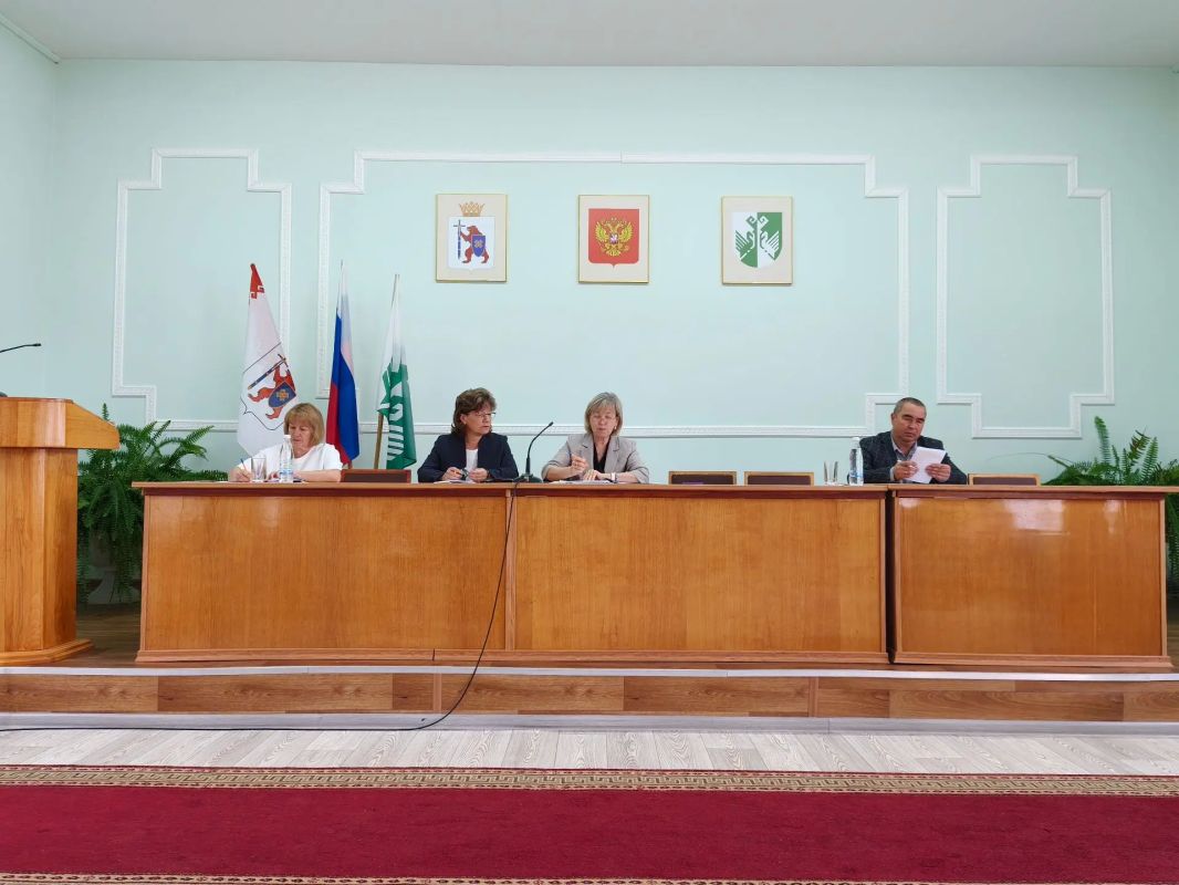 Александр Смирнов призвал депутатов Сернурского округа работать на реальные перемены