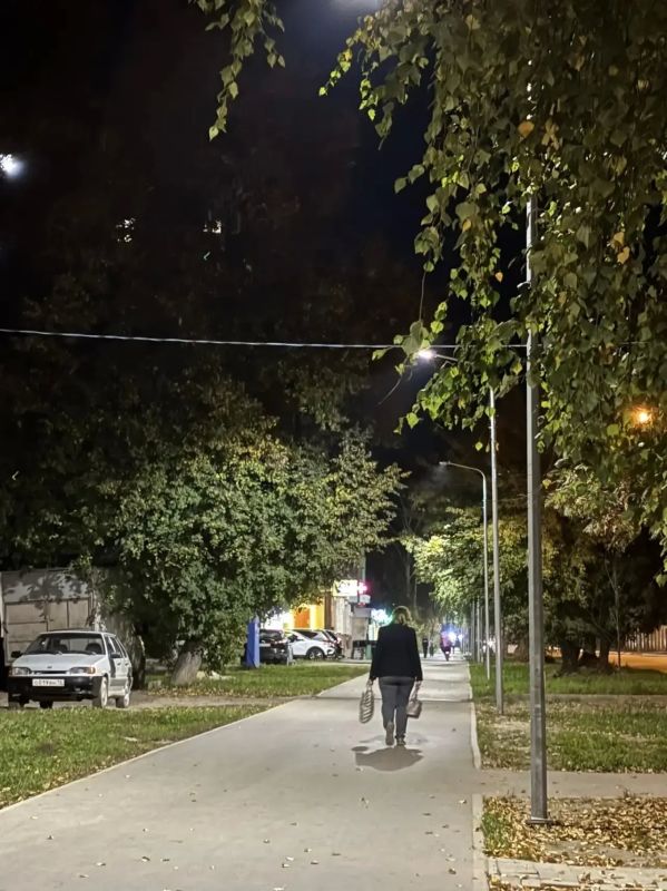 Уличное освещение — это один из ключевых элементов комфортной городской среды Уличное освещение — это один из ключевых элементов комфортной городской среды