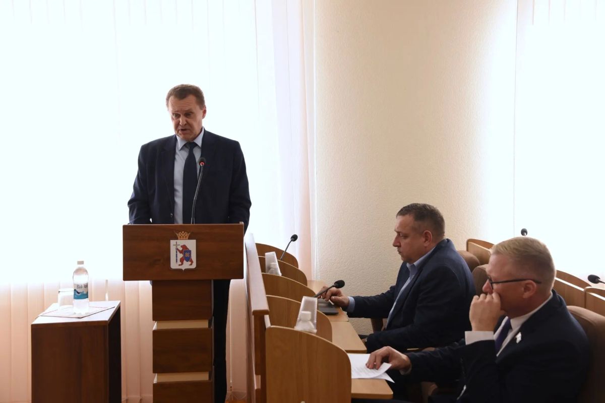 Парламентские комитеты приступили к рассмотрению проектов документов октябрьской сессии Парламентские комитеты приступили к рассмотрению проектов документов октябрьской сессии
