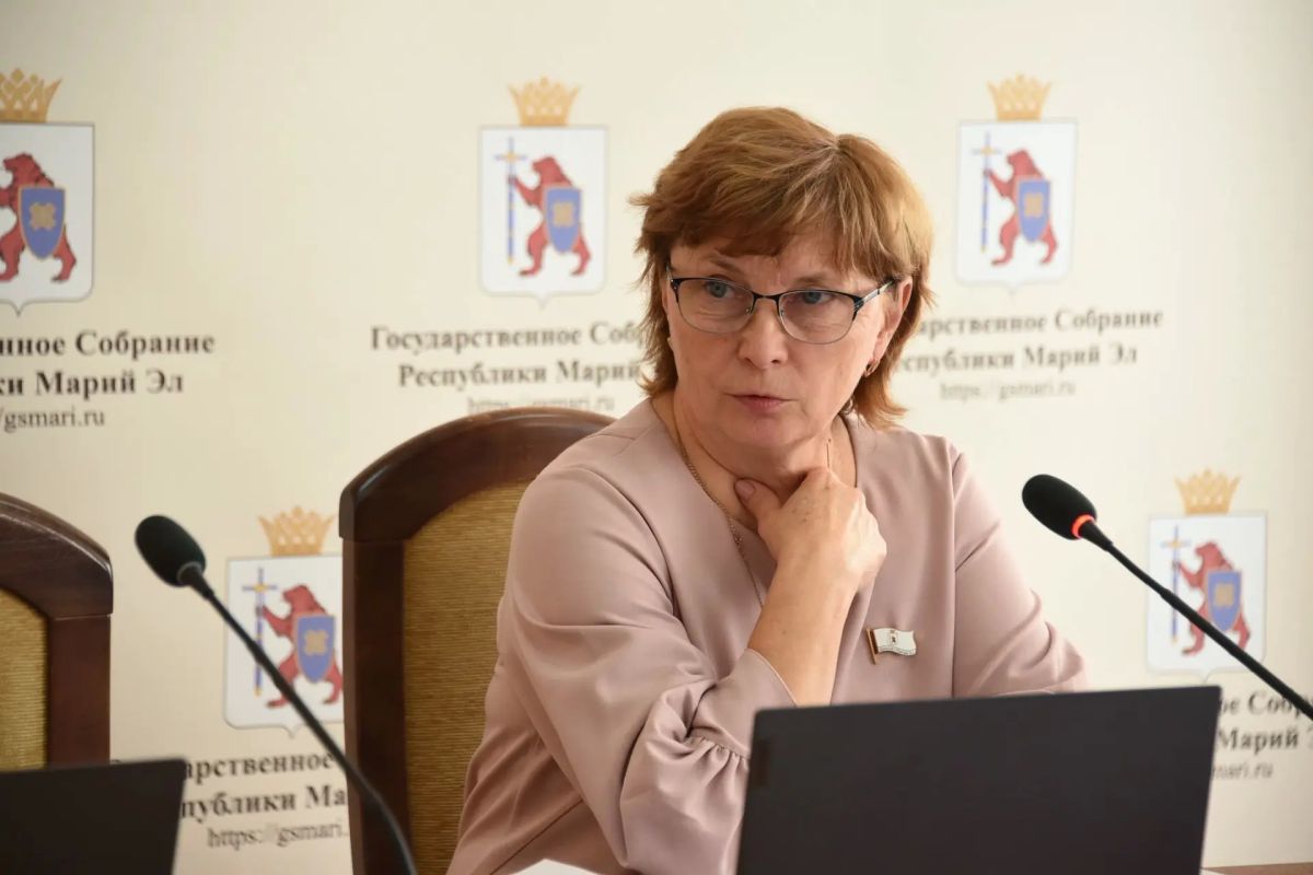 Социальные инициативы в центре внимания: головные комитеты обсудили законопроекты о поддержке участников СВО, учителей, многодетных семей и защите детей Социальные инициативы в центре внимания: головные комитеты обсудили законопроекты о поддержке участников СВО, учителей, многодетных семей и защите детей