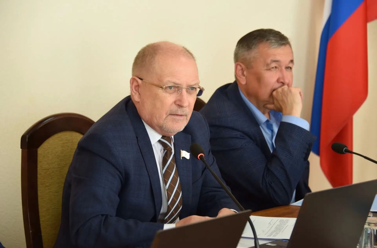Социальные инициативы в центре внимания: головные комитеты обсудили законопроекты о поддержке участников СВО, учителей, многодетных семей и защите детей Социальные инициативы в центре внимания: головные комитеты обсудили законопроекты о поддержке участников СВО, учителей, многодетных семей и защите детей