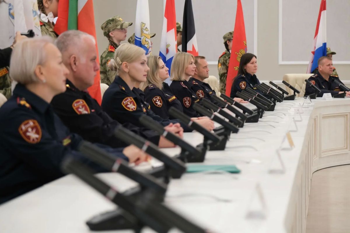 В Йошкар-Оле прошел учебно-методический сбор с помощниками начальников территориальных органов Росгвардии по взаимодействию со средствами массовой информации – начальниками пресс-служб Приволжского ордена Жукова округа войск... В Йошкар-Оле прошел учебно-методический сбор с помощниками начальников территориальных органов Росгвардии по взаимодействию со средствами массовой информации – начальниками пресс-служб Приволжского ордена Жукова округа войск...