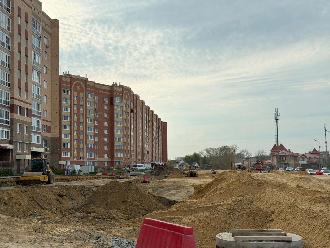 В Йошкар-Оле на улице Водопроводной ведётся строительство дороги на участке от улицы Красноармейская Слобода до Сернурского тракта (1 и 2 этап) В Йошкар-Оле на улице Водопроводной ведётся строительство дороги на участке от улицы Красноармейская Слобода до Сернурского тракта (1 и 2 этап)