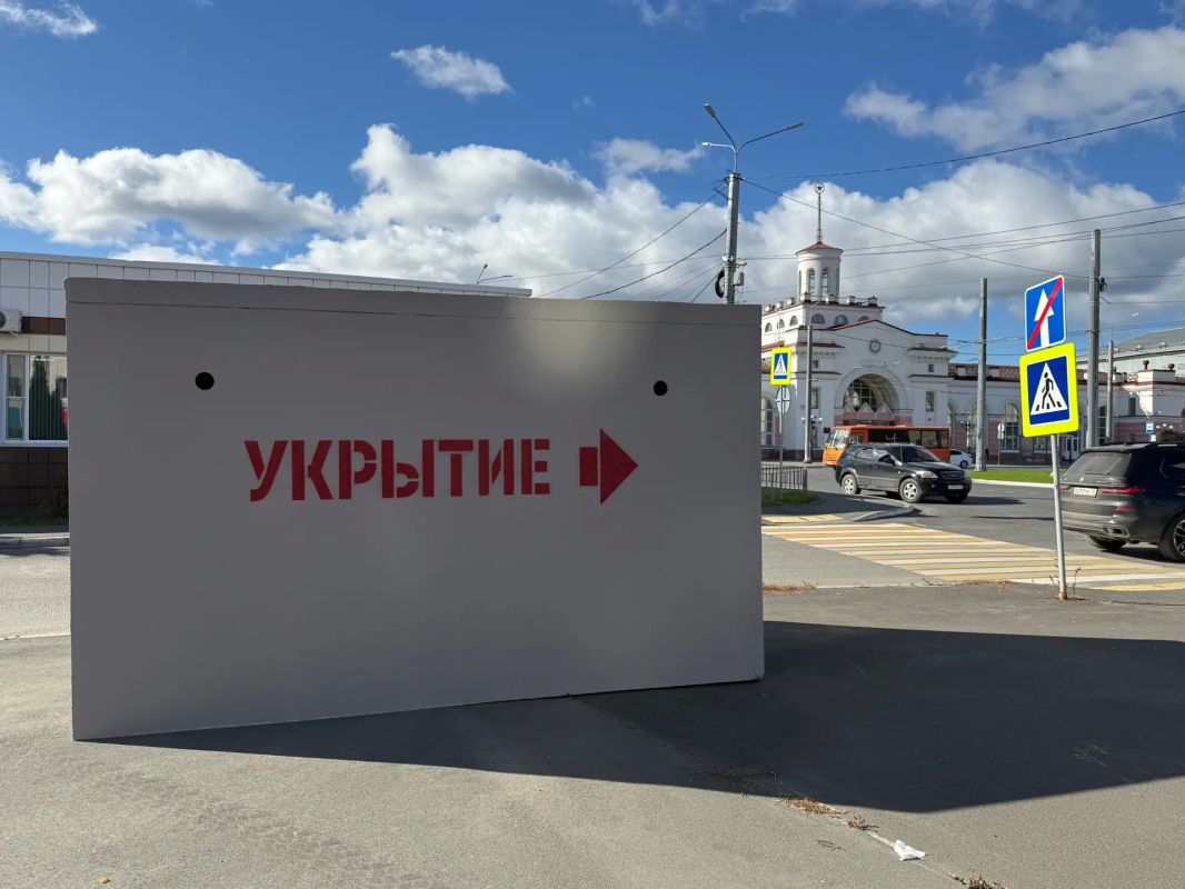 В Йошкар-Оле продолжается работа по повышению безопасности жителей в случае атаки БПЛА В Йошкар-Оле продолжается работа по повышению безопасности жителей в случае атаки БПЛА