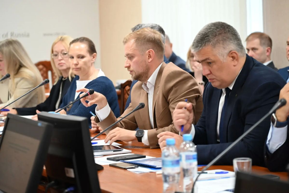 В Марий Эл прошла коммуникационная сессия Банка России и представителей бизнеса региона В Марий Эл прошла коммуникационная сессия Банка России и представителей бизнеса региона