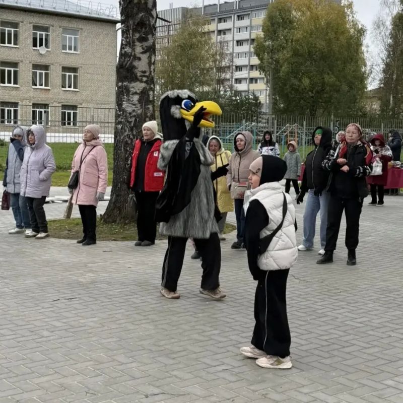 В Семеновке открылся сквер, обновленный благодаря участию в федеральном проекте «Формирование комфортной городской среды» национального проекта «Инфраструктура для жизни» В Семеновке открылся сквер, обновленный благодаря участию в федеральном проекте «Формирование комфортной городской среды» национального проекта «Инфраструктура для жизни»