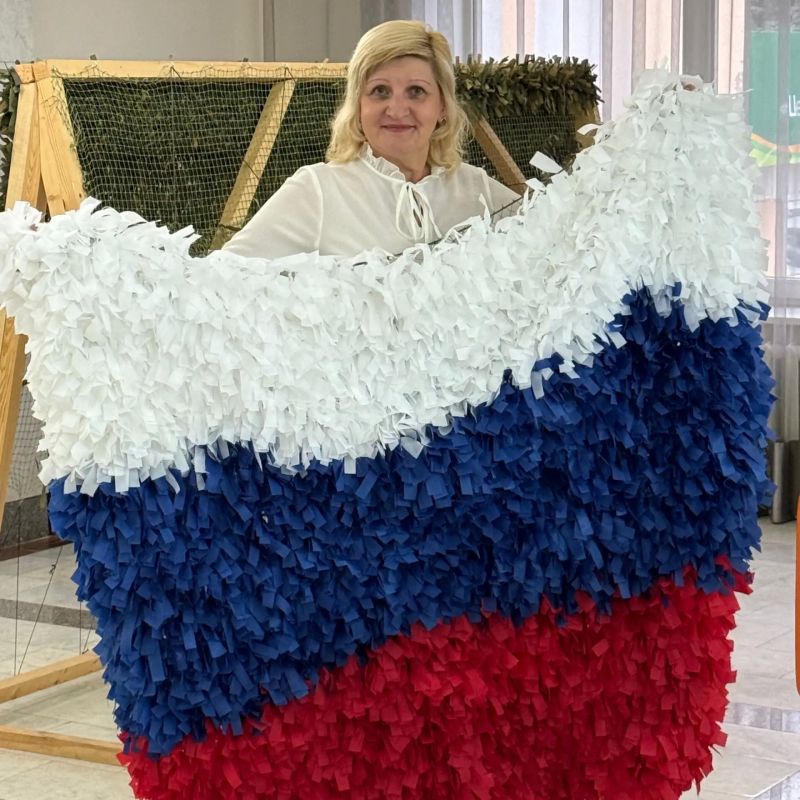 Доброе утро, Йошкар-Ола!. Сегодня особенный день и красивая дата в календаре - День учителя