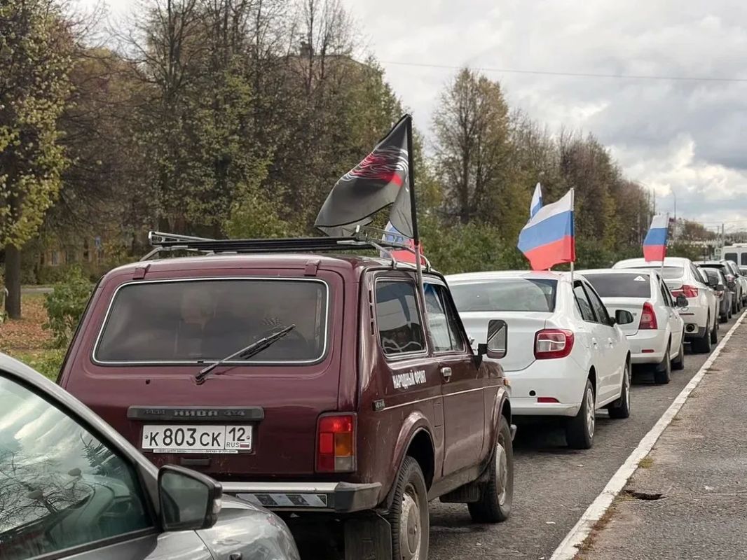 В Марий Эл прошел праздничный автопробег