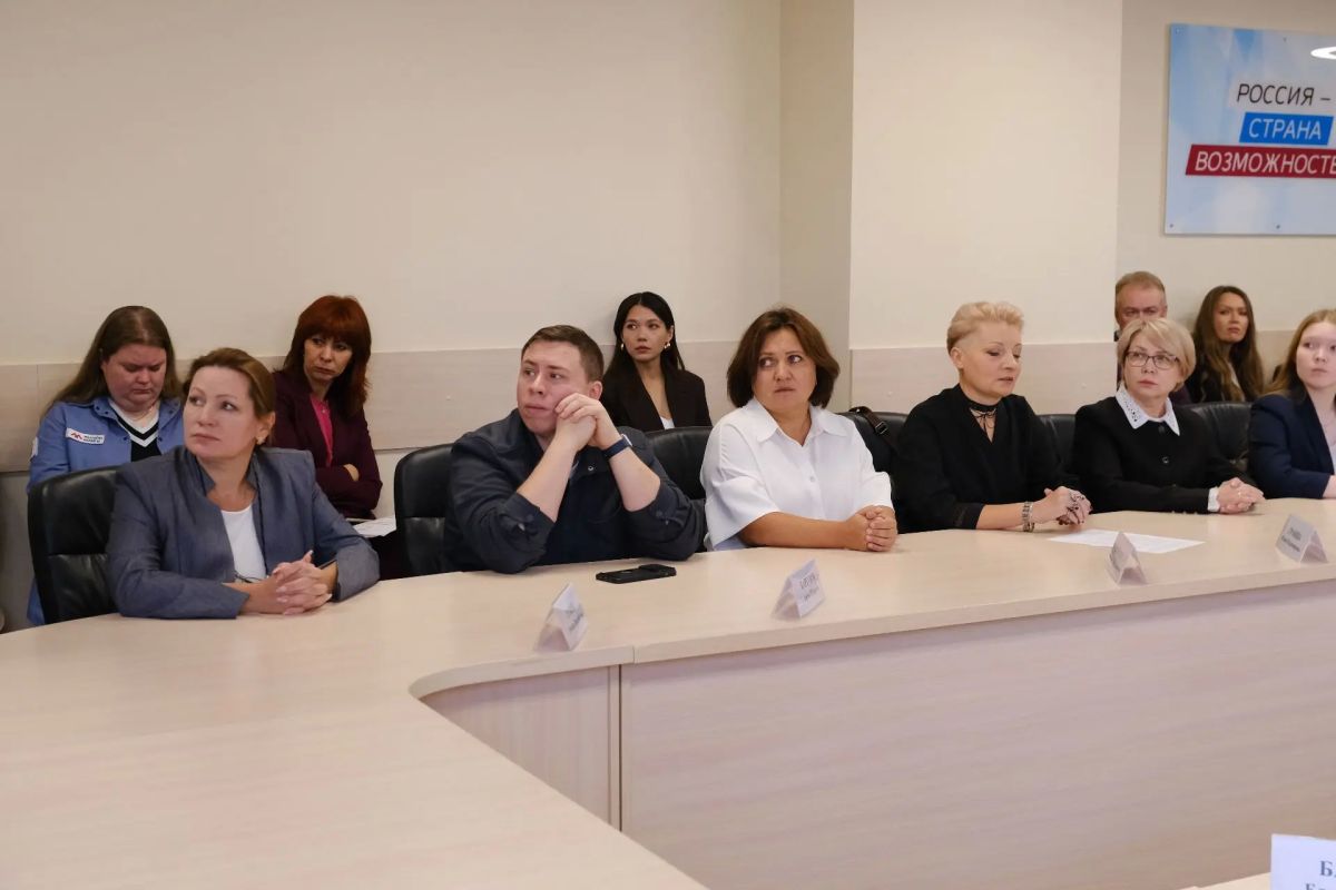 Глава Марий Эл наградил победителей регионального этапа Международной премии #МЫВМЕСТЕ Глава Марий Эл наградил победителей регионального этапа Международной премии #МЫВМЕСТЕ