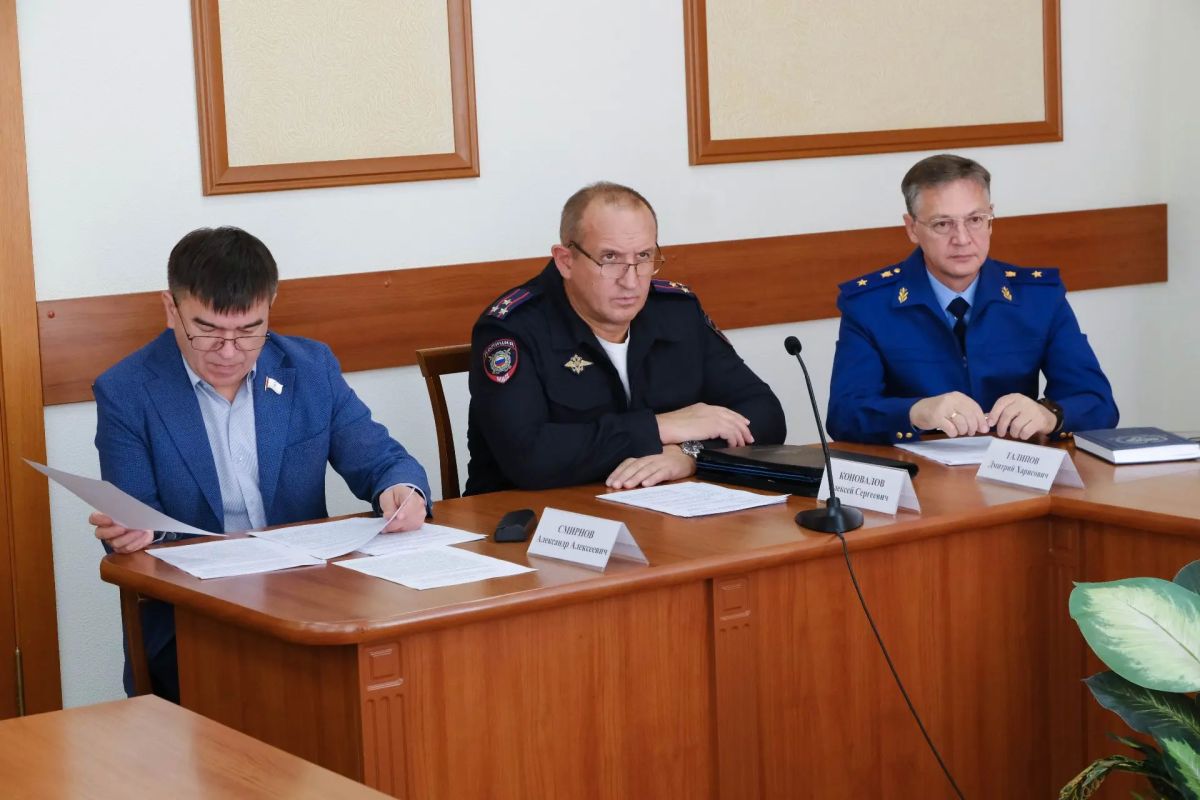 Состоялось очередное заседание Республиканской межведомственной комиссии по поддержке участников специальной военной операции и членов их семей Состоялось очередное заседание Республиканской межведомственной комиссии по поддержке участников специальной военной операции и членов их семей