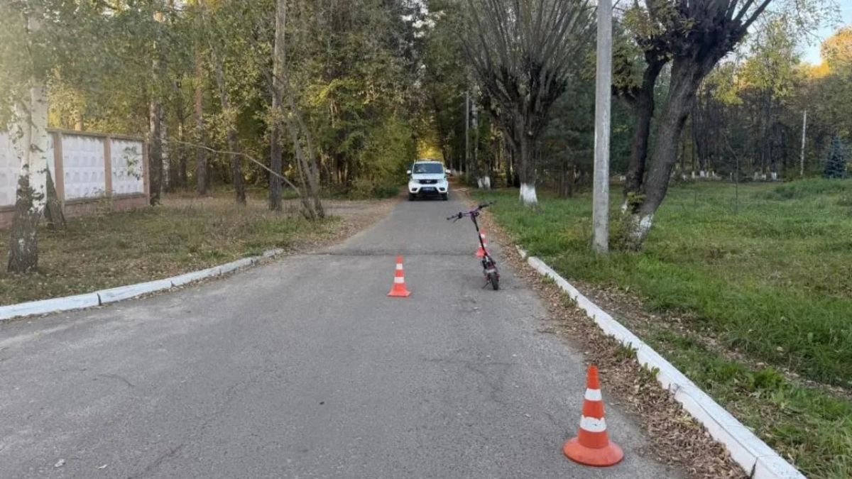 В Волжске госпитализировали 13-летнего электросамокатчика