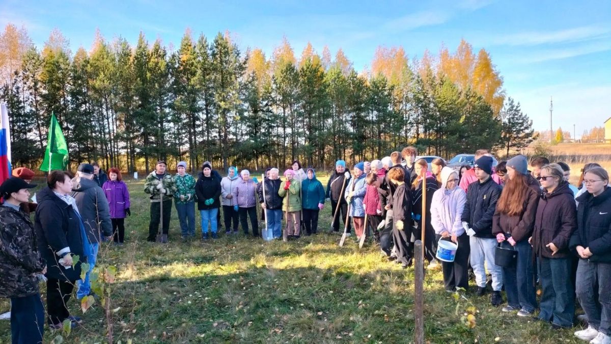 На бывшем аэродроме в Мари-Туреке заложили Аллею памяти