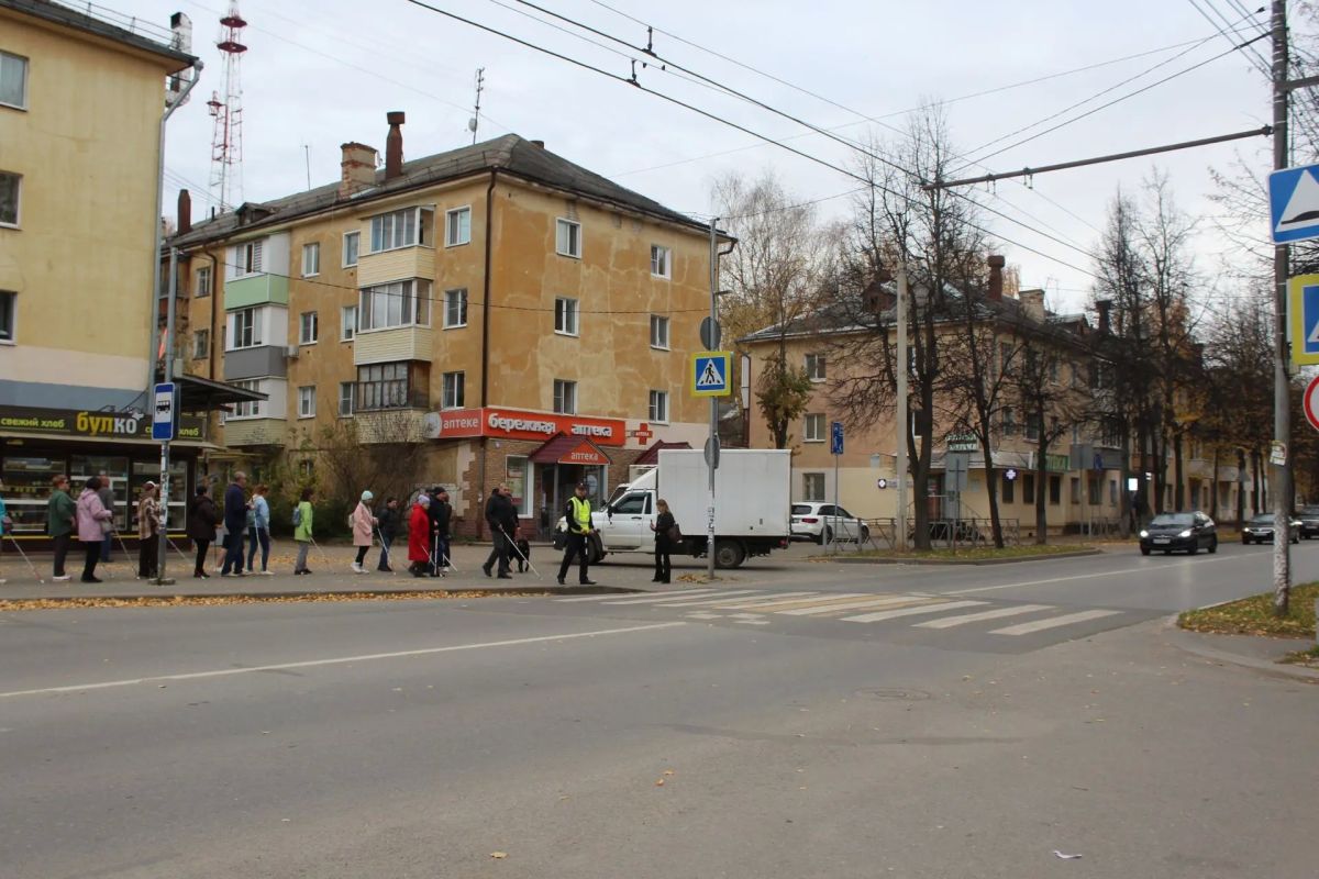 В г. Йошкар-Оле сотрудники Госавтоинспекции провели акцию «Белая трость» В г. Йошкар-Оле сотрудники Госавтоинспекции провели акцию «Белая трость»