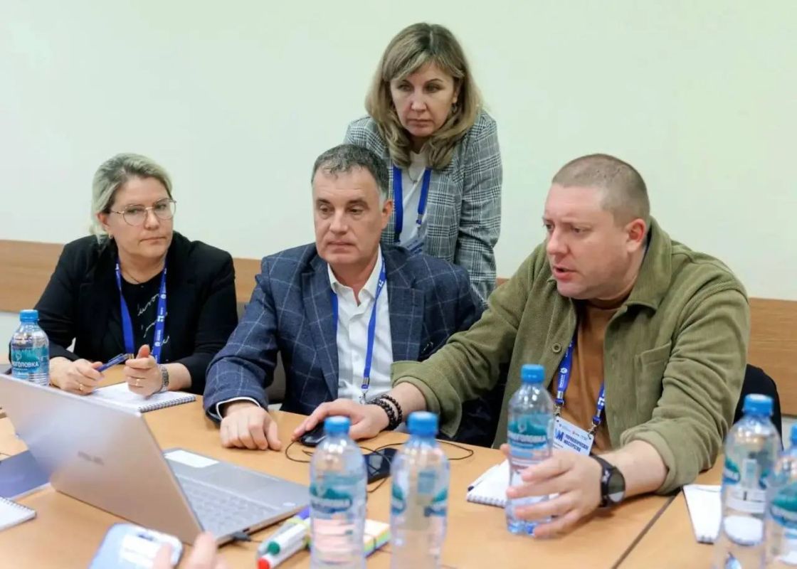 Команда Республики Марий Эл заняла второе место среди 85 регионов страны в общекомандном зачёте по итогам обучения на программе «Управленческое мастерство: развитие региональных команд» Команда Республики Марий Эл заняла второе место среди 85 регионов страны в общекомандном зачёте по итогам обучения на программе «Управленческое мастерство: развитие региональных команд»