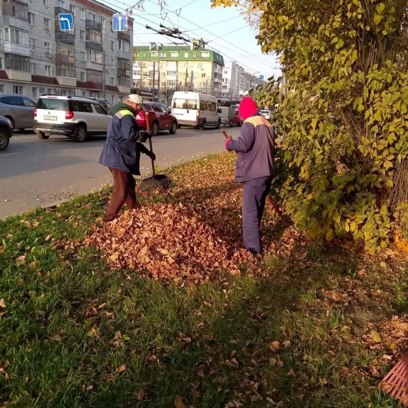 Приглашаем жителей Йошкар-Олы на второй общегородской субботник Приглашаем жителей Йошкар-Олы на второй общегородской субботник