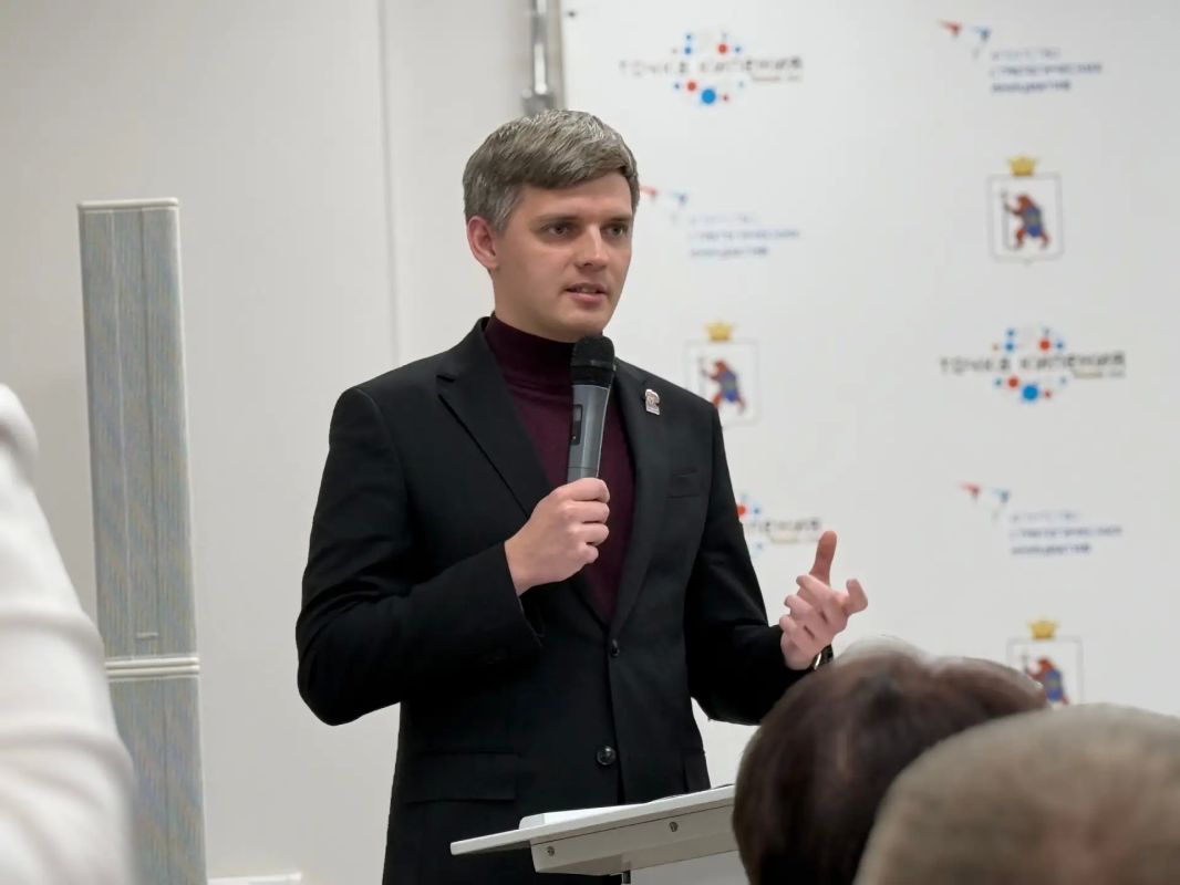 В «Точке кипения» МарГУ открылись курсы "Школа ЖКХ" В «Точке кипения» МарГУ открылись курсы "Школа ЖКХ"