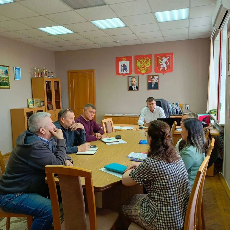 Ресурсоснабжение, подготовка к зиме и финансовые резервы: рабочая встреча по МУП «Горномарийский»