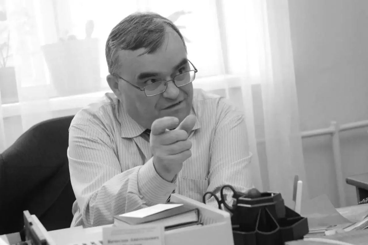 Вчера на 68-м году после болезни ушел из жизни легенда радио, мэтр республиканских СМИ, Заслуженный журналист Марий Эл, Почетный радист России Вячеслав Кольцов