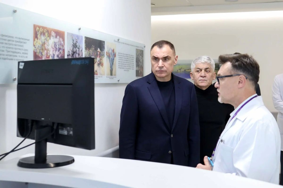 Глава Республики Марий Эл и Губернатор Ульяновской области обсудили социально-экономическое сотрудничество регионов Глава Республики Марий Эл и Губернатор Ульяновской области обсудили социально-экономическое сотрудничество регионов