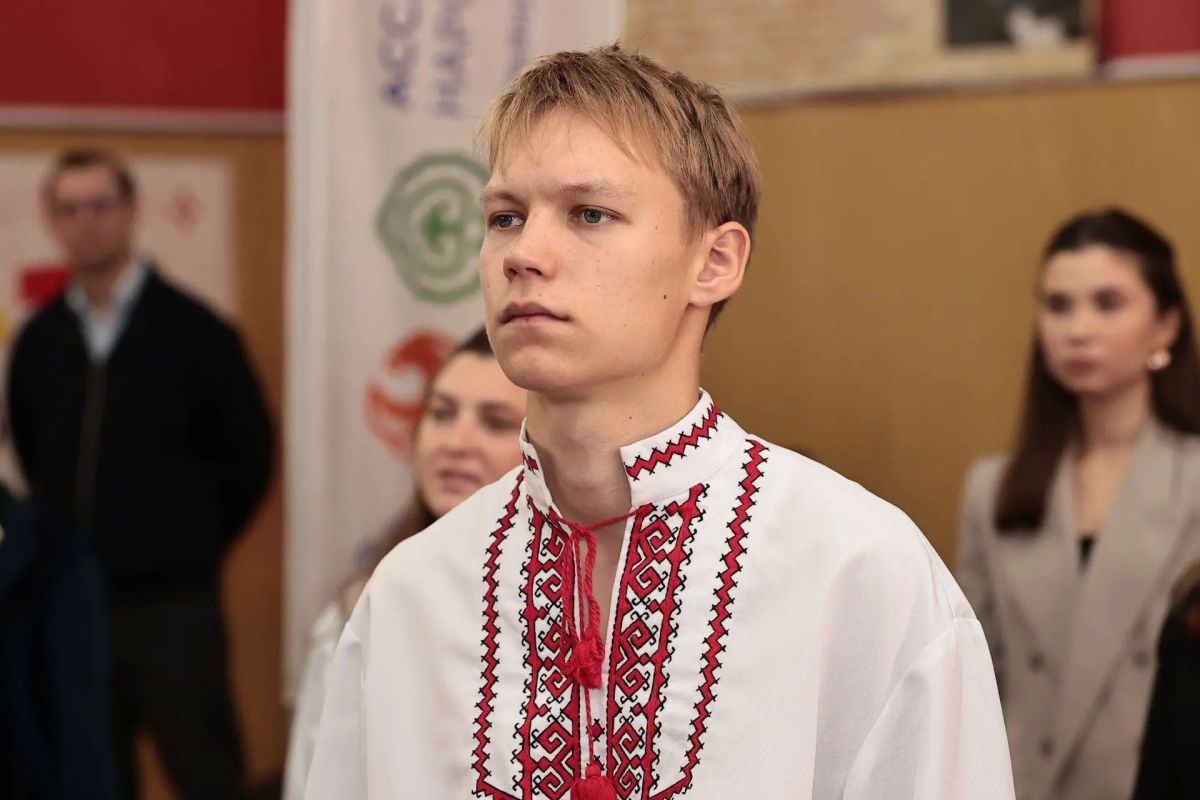 Юрий Зайцев: В 2027 году в Марий Эл пройдет молодёжная профильная смена Ассамблеи народов России «Код-единство» Юрий Зайцев: В 2027 году в Марий Эл пройдет молодёжная профильная смена Ассамблеи народов России «Код-единство»