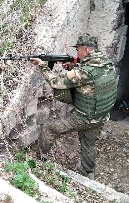 Уроженец Таджикистана, живущий в Марий Эл, сражается за Россию Уроженец Таджикистана, живущий в Марий Эл, сражается за Россию