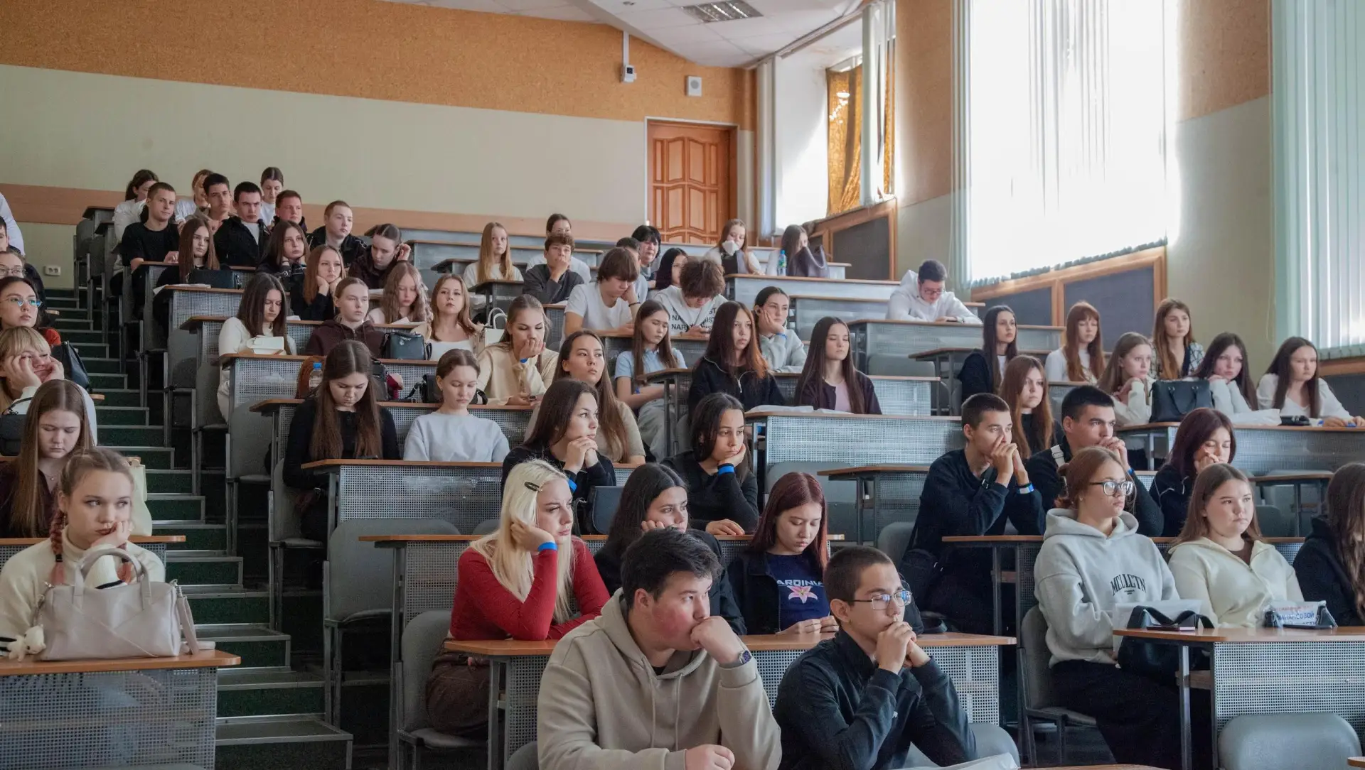 Форум «Финансы. Молодёжь. Будущее» собрал в Йошкар-Оле более тысячи человек