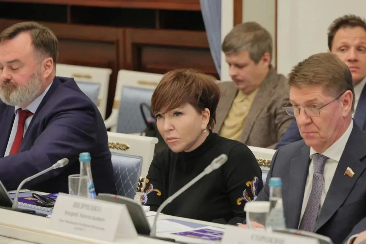 Открыт приём заявок на IV Всероссийскую муниципальную премию «Служение» Открыт приём заявок на IV Всероссийскую муниципальную премию «Служение»